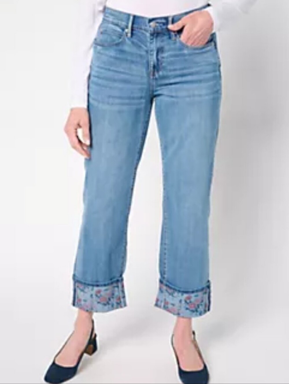 Nicole by Nicole Miller Petite Light Blue Stretch Cropped Jeans w/ Floral Cuffs